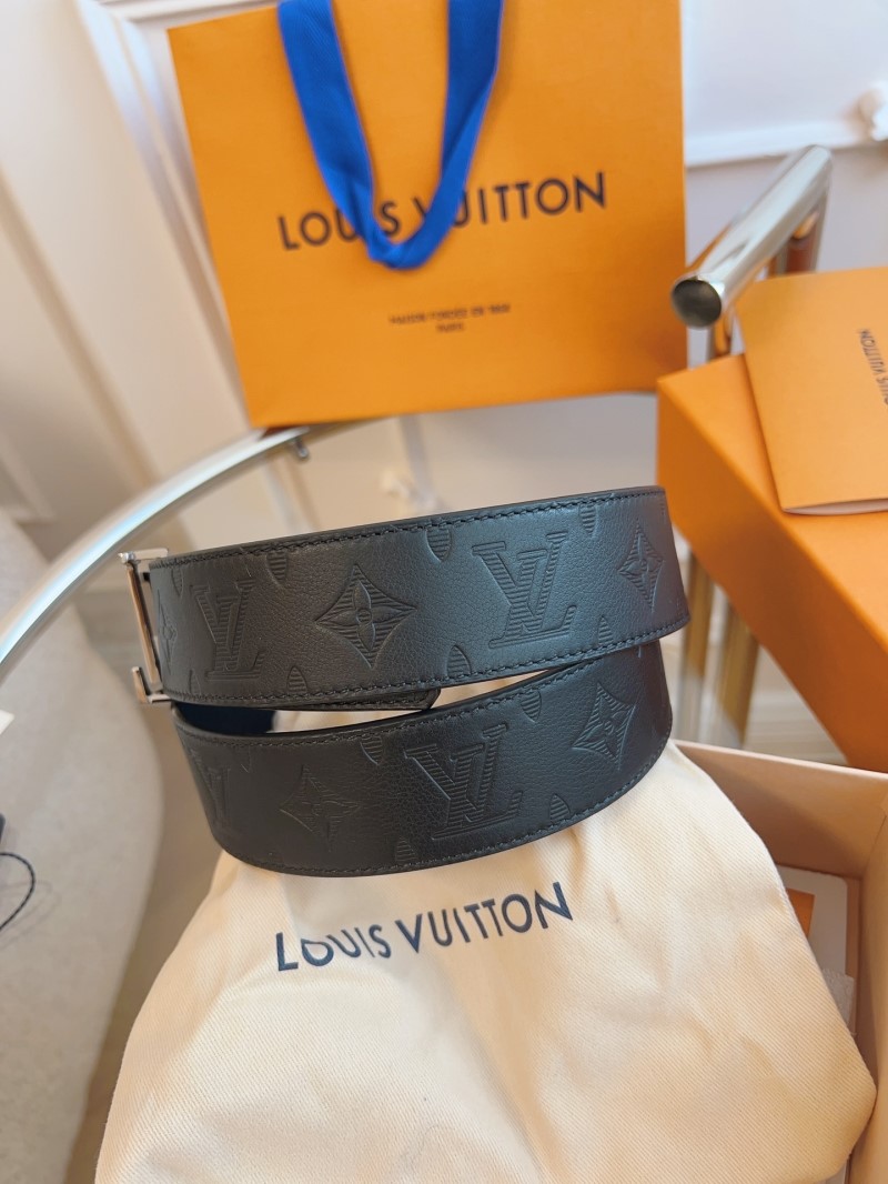l0vis Vvtt0n belts